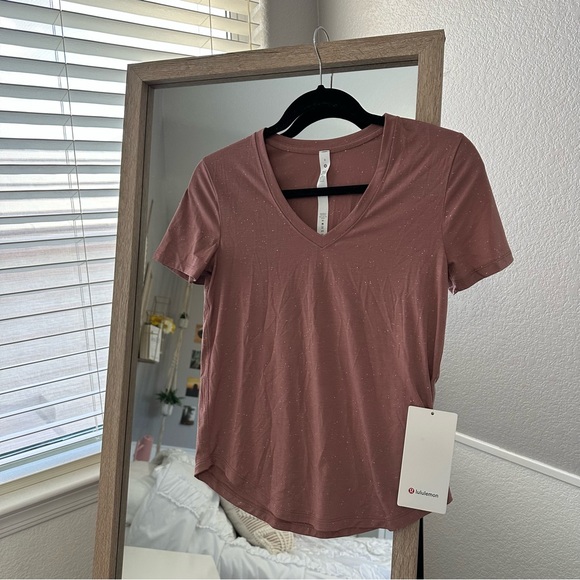 lululemon athletica Tops - Brand new Lululemon Love Tee Short Sleeve V-Neck T-Shirt *Slub